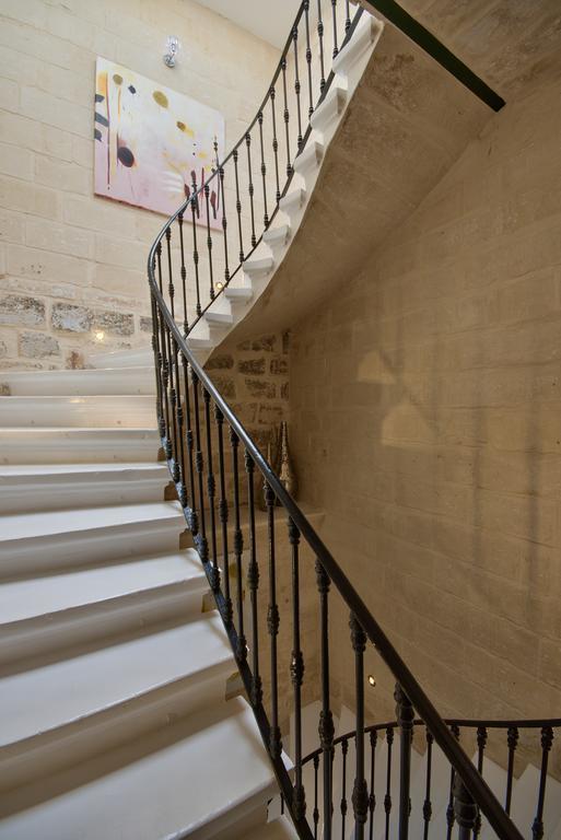 Julesy'S Bnb Cospicua Bagian luar foto