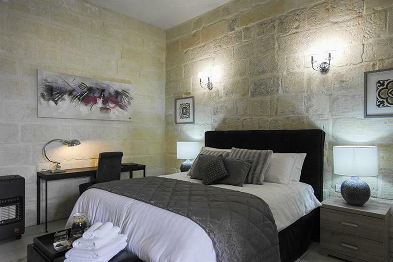Julesy'S Bnb Cospicua Bagian luar foto